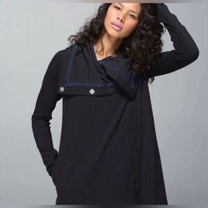 Lululemon Savasana Wrap Black Size 4